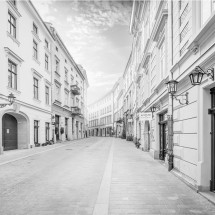 Fototapeta uliczka Kraków - czarno biała