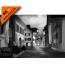 Fototapeta - czarno biała uliczka w nocy