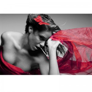 Fototapeta kobieta z czerwonym szalem