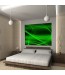 Zielony obraz abstrakcyjny na ścianie sypialni - aranżacja